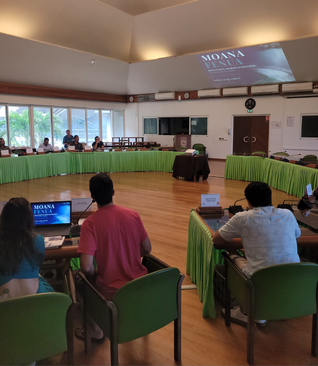Sariel Magnes présente le projet Moana Fenua au Conseil de gestion de la Punaruu, le 25 août 2026