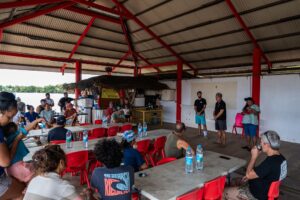 Remerciements par Tavana Clément Vergnhes, Raimana Magnes et Betty Tehei, projet Moana Fenua © Théo Guillaume